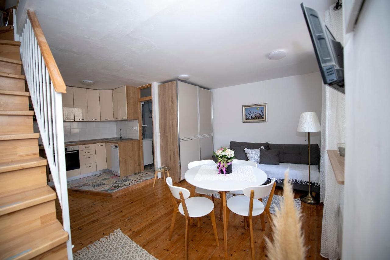 Beachfront Studio Andrina Vis Exterior foto
